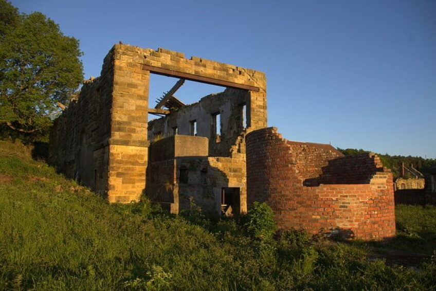 Skelton Park Pit by yogi59 Flickr