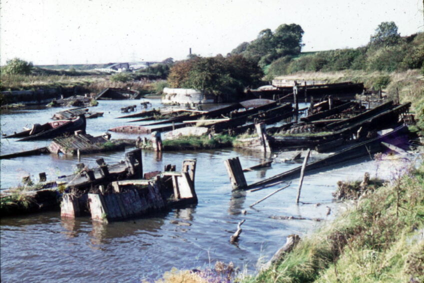Sutton level lock in 1975