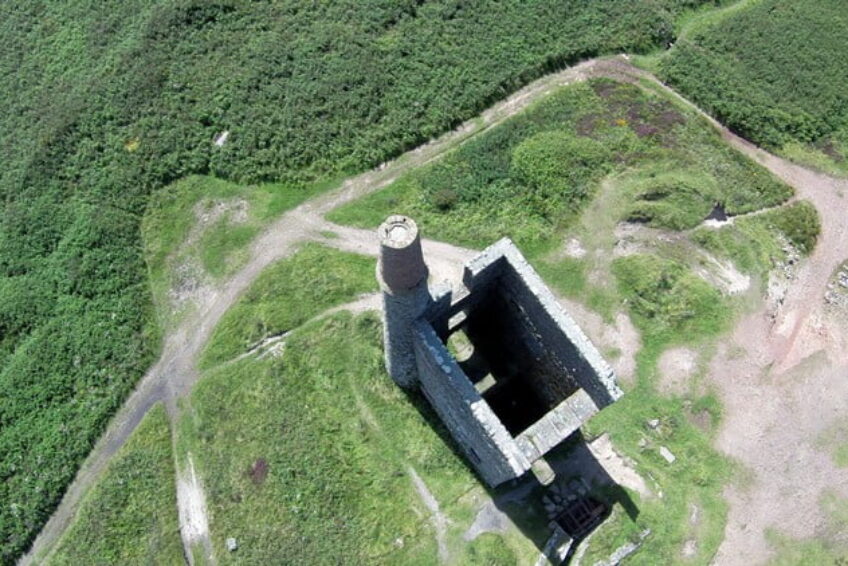 Ding Dong Mine, Greenburrow Shaft Pumping Engine House © Copyright Frank Aldous and licensed for reuse under Creative Commons Licence.